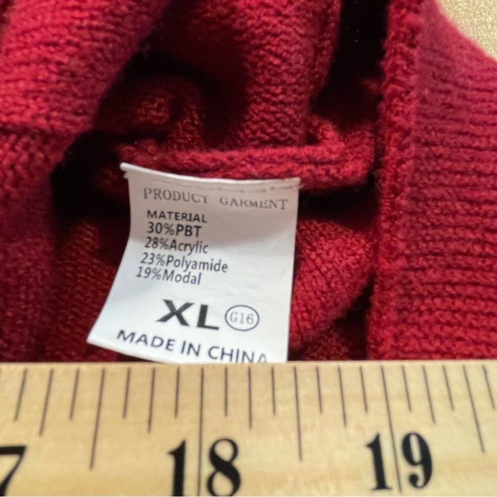 Red Textured Sweater - Picture 6 of 6
